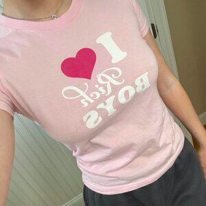 Women's Pink T-shirt